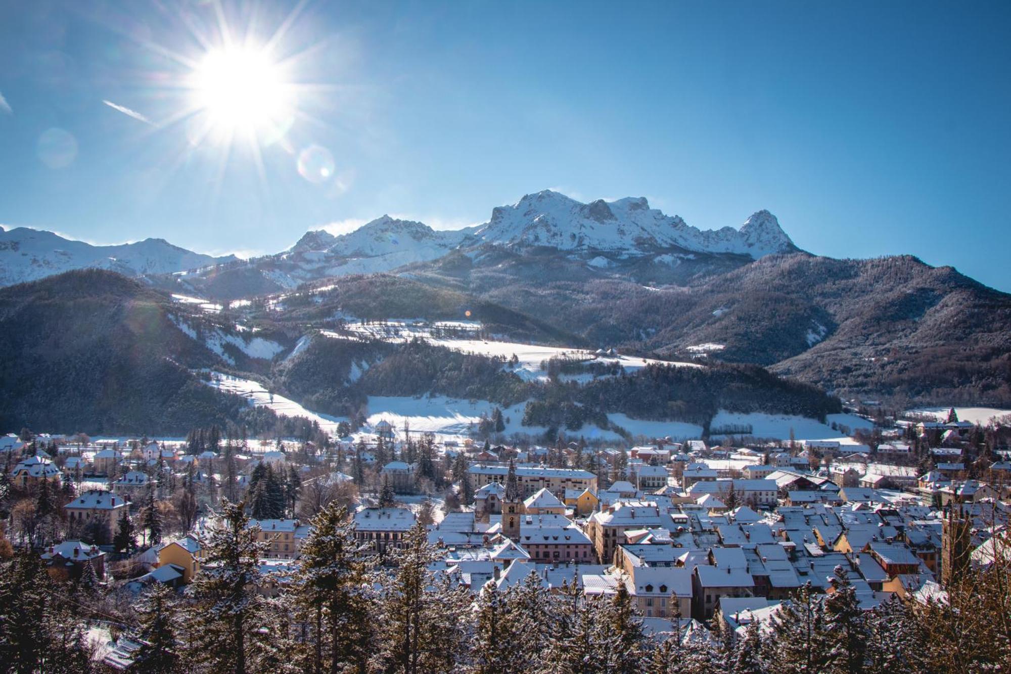 La Capitale - Les Gites De L Argile Barcelonnette Eksteriør bilde