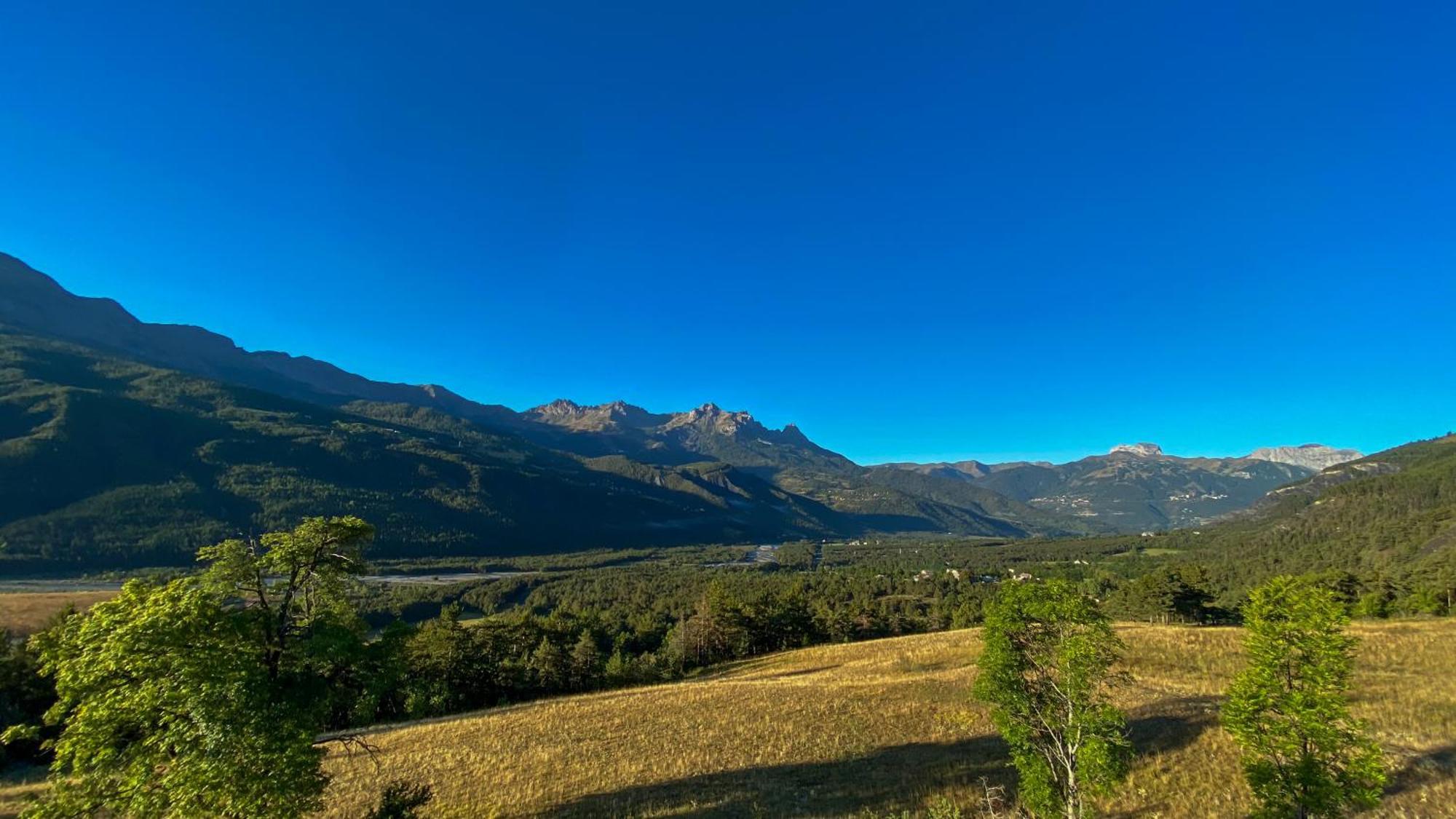 La Capitale - Les Gites De L Argile Barcelonnette Eksteriør bilde